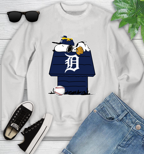 MLB Detroit Tigers Snoopy Woodstock The Peanuts Movie Baseball T Shirt Youth Sweatshirt