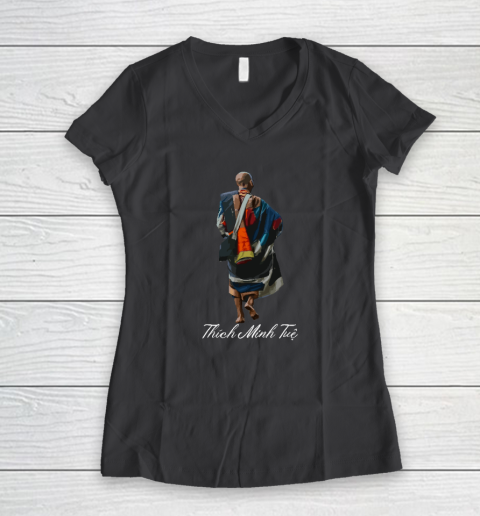Su Thay Thich Minh Tue Monks Buddhism Women's V-Neck T-Shirt 4
