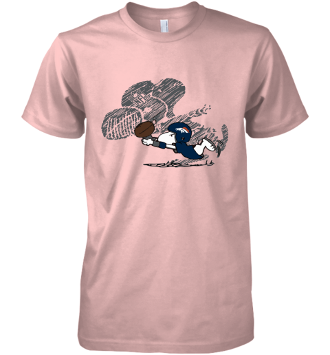 Denver Broncos Snoopy Plays The Football Game Premium Men's T-Shirt