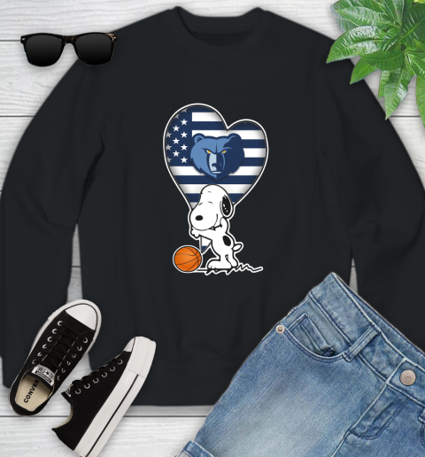 Memphis Grizzlies NBA Basketball The Peanuts Movie Adorable Snoopy Youth Sweatshirt 2