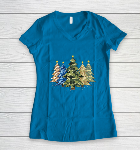 Camo Print Christmas Trees with Camouflage Print Xmas Women's V-Neck T-Shirt 5