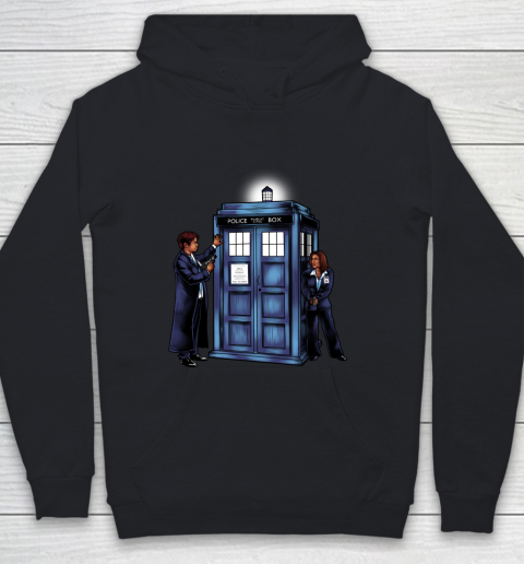 Doctor Who Shirt The Agents have the Phone Box Youth Hoodie