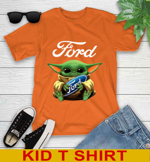 Star Wars Baby Yoda Hugs Ford Car Shirt 104