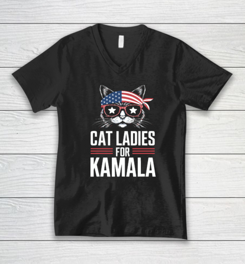 Cat Ladies for Kamala Funny Cat 2024 President Kamala Harris V-Neck T-Shirt