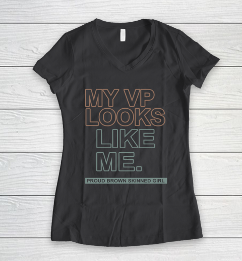 My VP Looks Like Me Women's V-Neck T-Shirt 6