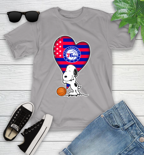 Philadelphia 76ers NBA Basketball The Peanuts Movie Adorable Snoopy Youth T-Shirt 4