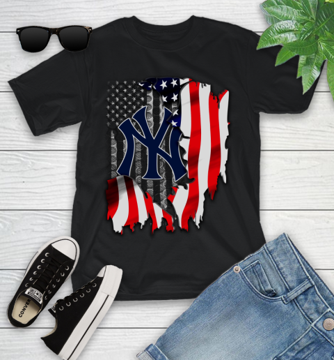 New York Yankees MLB Baseball American Flag Youth T-Shirt