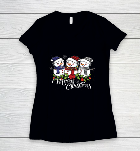 Vintage Snowman Snowmen Buffalo Plaid Christmas Snowflakes Women's V-Neck T-Shirt