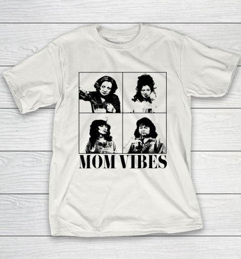 90's Mom Vibes Vintage Funny Cool Mom Trendy Mother's Day Youth T-Shirt