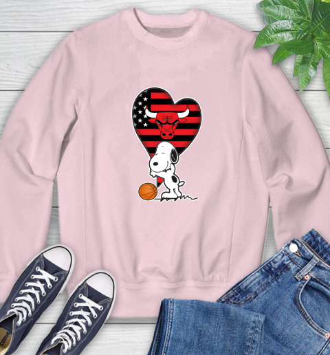 Chicago Bulls NBA Basketball The Peanuts Movie Adorable Snoopy Sweatshirt 9