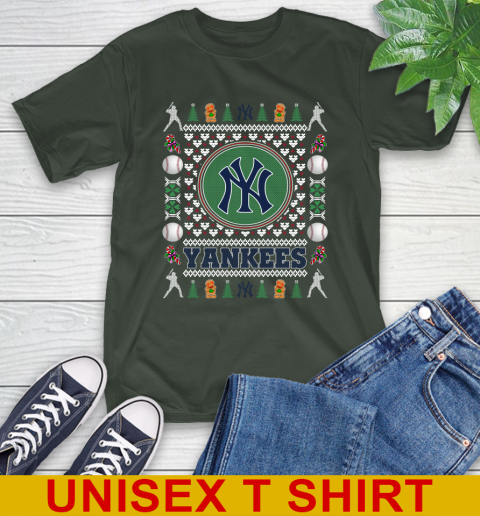 New York Yankees Merry Christmas MLB Baseball Loyal Fan T-Shirt - Image 7