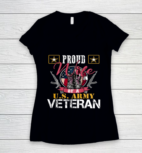 Veteran Shirt Vintage Proud Wife Of A U S Army Veteran Women's V-Neck T-Shirt