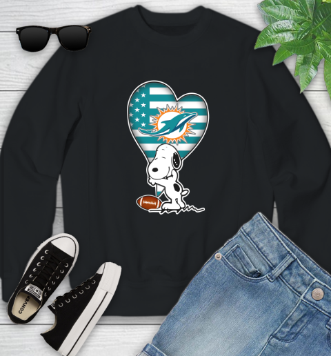 Miami Dolphins NFL Football The Peanuts Movie Adorable Snoopy Youth Sweatshirt 2