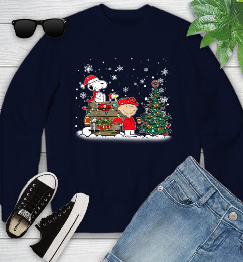 NFL Tampa Bay Buccaneers Snoopy Charlie Brown Christmas Football Super Bowl Sports Youth Sweatshirt 2