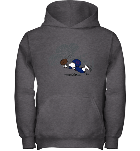 New York Giants Snoopy Plays The Football Game Youth Hoodie