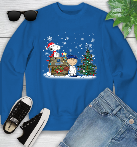 MLB Kansas City Royals Snoopy Charlie Brown Christmas Baseball Commissioner's Trophy Youth Sweatshirt 7