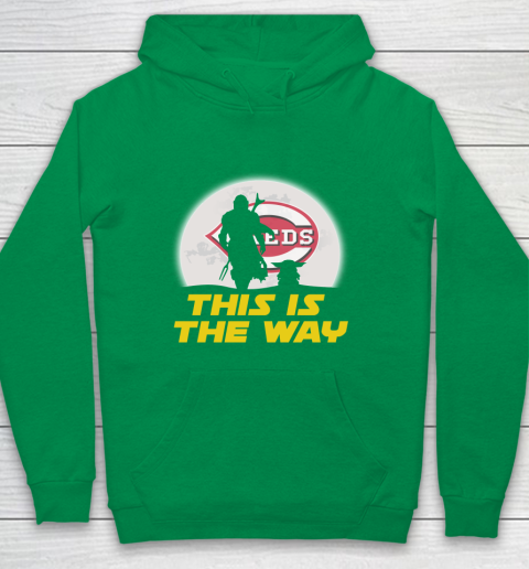 Cincinnati Reds MLB Baseball Star Wars Yoda And Mandalorian This Is The Way Youth Hoodie 4