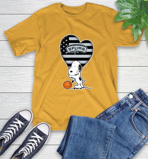 San Antonio Spurs NBA Basketball The Peanuts Movie Adorable Snoopy T-Shirt 3