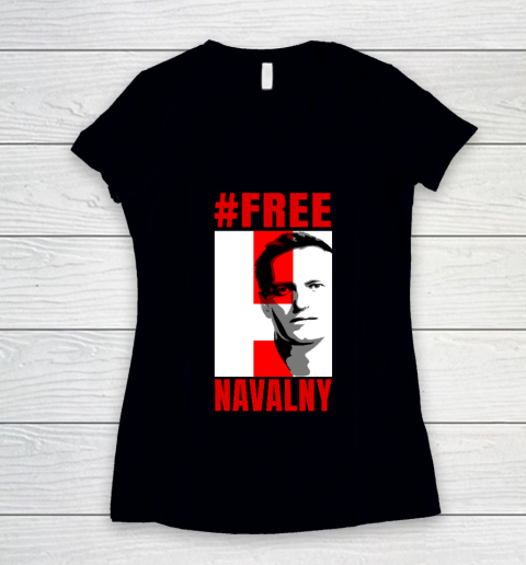 Free Navalny #Freenavalny Women's V-Neck T-Shirt