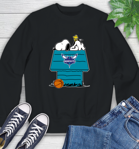 Charlotte Hornets NBA Basketball Snoopy Woodstock The Peanuts Movie Sweatshirt 2