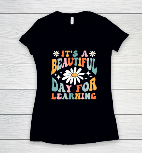 It's Beautiful Day For Learning Retro Teacher Back To School Women's V-Neck T-Shirt