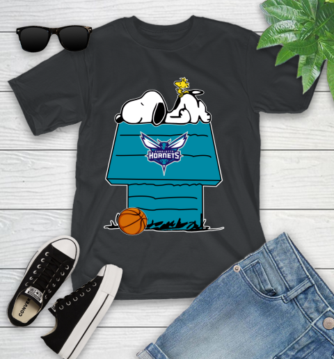 Charlotte Hornets NBA Basketball Snoopy Woodstock The Peanuts Movie Youth T-Shirt 2