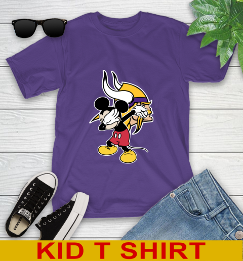 Minnesota Vikings NFL Football Dabbing Mickey Disney Sports Youth T-Shirt 4
