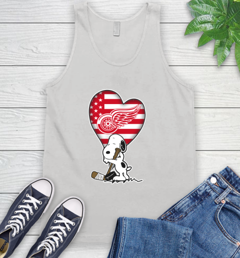 Detroit Red Wings NHL Hockey The Peanuts Movie Adorable Snoopy Tank Top