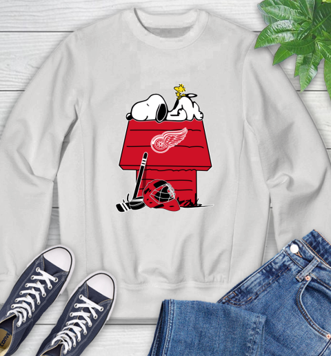 Detroit Red Wings NHL Hockey Snoopy Woodstock The Peanuts Movie Sweatshirt