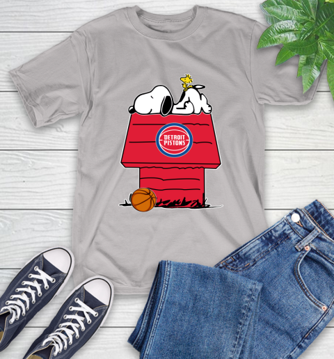 Detroit Pistons NBA Basketball Snoopy Woodstock The Peanuts Movie T-Shirt 12