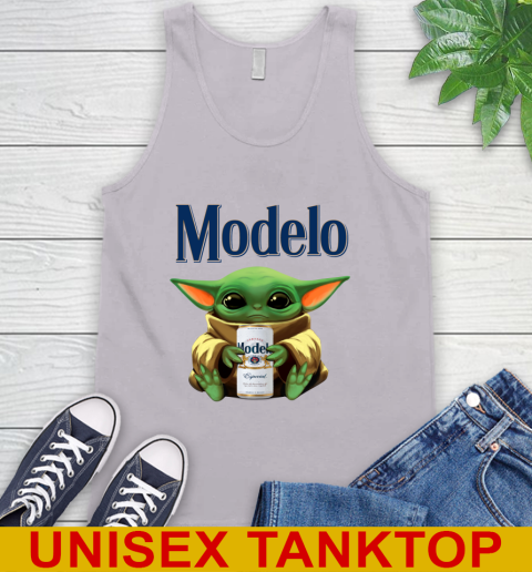 Star Wars Baby Yoda Hugs Modelo Especial Beer Shirt 73