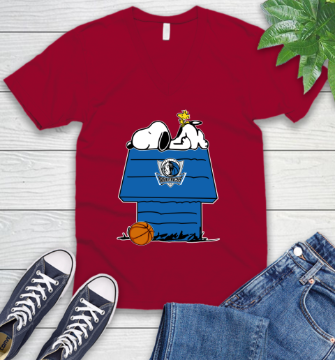 Dallas Mavericks NBA Basketball Snoopy Woodstock The Peanuts Movie V-Neck T-Shirt 8