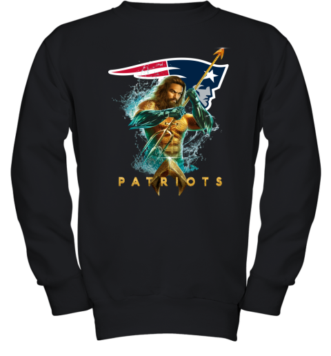 NFL New England Patriots Aquaman DC Football Sports GYm1FxHknYn youth sweatshirt 47 95 151514 front black