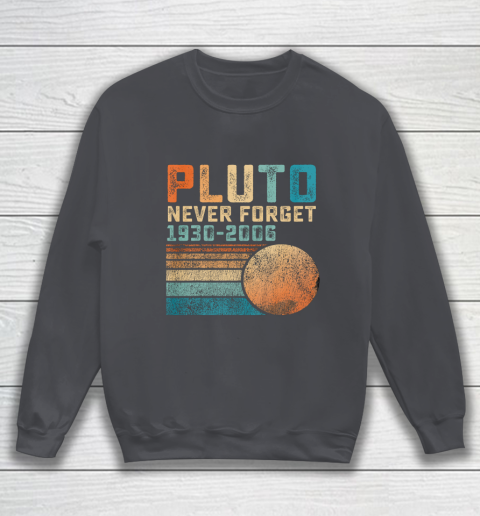 Pluto Never Forget Sweatshirt 4