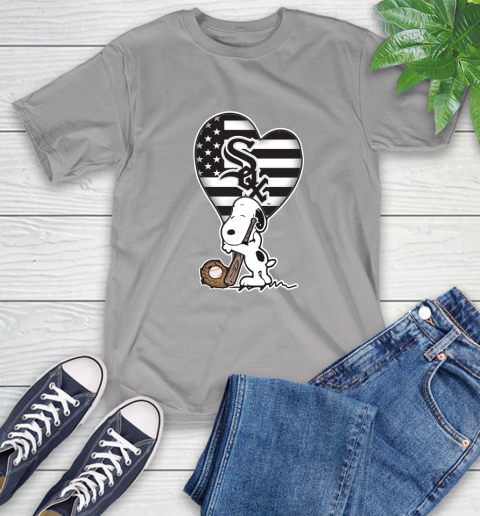 Chicago White Sox MLB Baseball The Peanuts Movie Adorable Snoopy T-Shirt 6