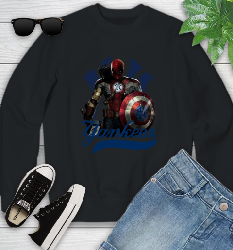 MLB Captain America Thor Spider Man Hawkeye Avengers Endgame Baseball New York Yankees Youth Sweatshirt 2