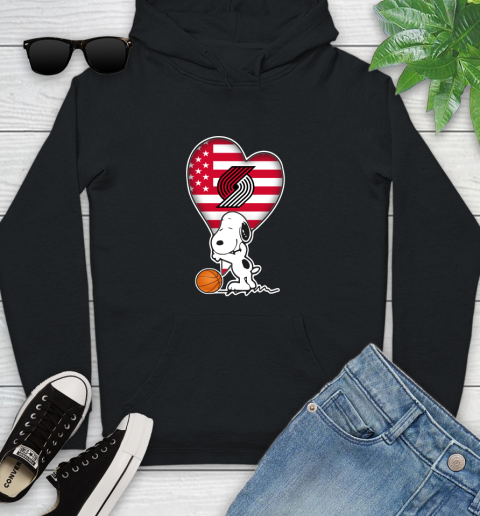 Portland Trail Blazers NBA Basketball The Peanuts Movie Adorable Snoopy Youth Hoodie 2