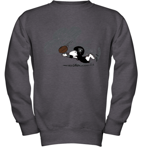 Oakland Raiders Snoopy Plays The Football Game Youth Sweatshirt
