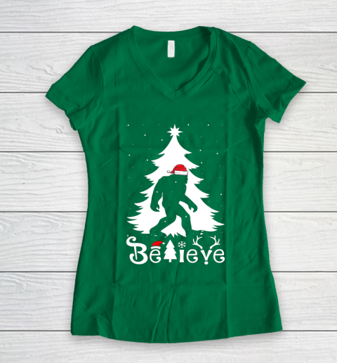 Bigfoot Christmas Gifts For Men Boys Girls Funny Christmas Women's V-Neck T-Shirt 3