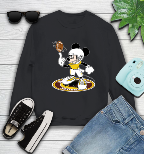 NFL Football Washington Redskins Cheerful Mickey Disney Shirt Sweatshirt