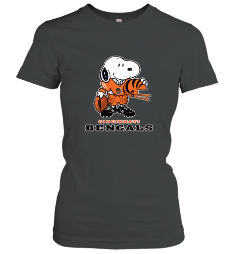 Snoopy A Strong And Proud Cincinnati Bengals NFL putu snoopy a strong and proud cincinnati bengals nfl ladies t shirt 20 front black