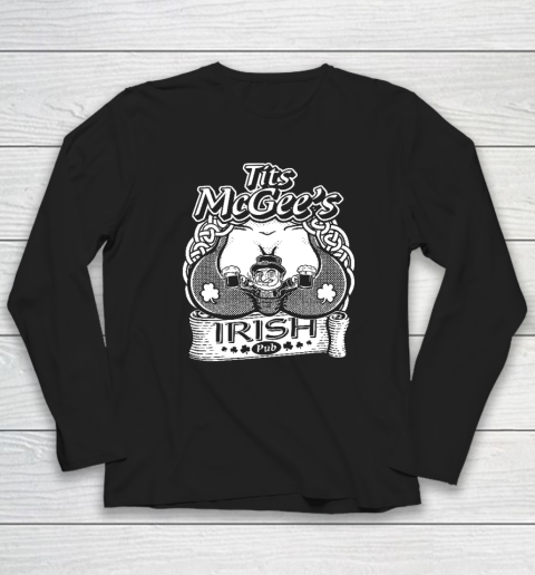 Tits McGee'ss Irish Pub Funny St. Patrick's Day Shamrocks Long Sleeve T-Shirt