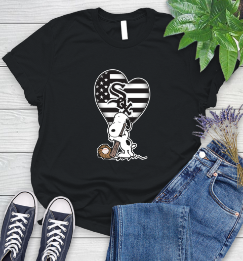 Chicago White Sox MLB Baseball The Peanuts Movie Adorable Snoopy Women's T-Shirt 2