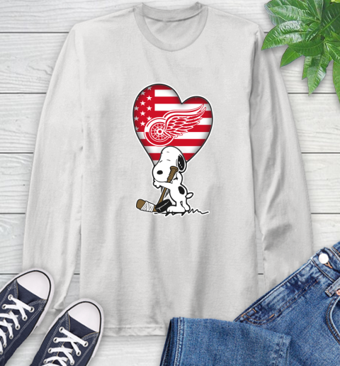 Detroit Red Wings NHL Hockey The Peanuts Movie Adorable Snoopy Long Sleeve T-Shirt