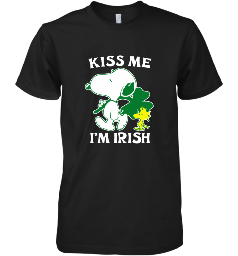 Snoopy And Woodstock Kiss Me I'm Irish St. Patrick's Day Premium Men's T-Shirt