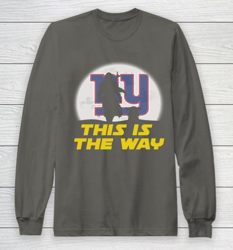 New York Giants NFL Football Star Wars Yoda And Mandalorian This Is The Way Long Sleeve T-Shirt 5