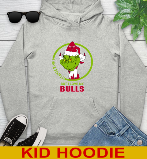 Chicago Bulls NBA Christmas Grinch I Hate People But I Love My Favorite Basketball Team Youth Hoodie