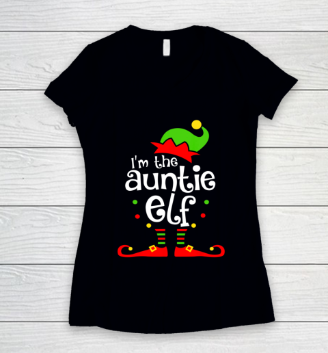 Auntie Elf Christmas Costume Aunt Matching Family Xmas Women's V-Neck T-Shirt