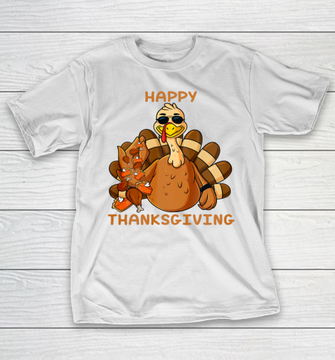 Happy Thanksgiving Turkey Throwing Food Funny T-Shirt