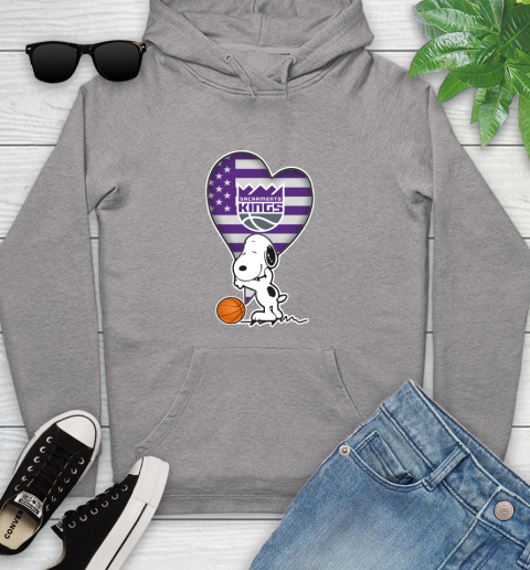 Sacramento Kings NBA Basketball The Peanuts Movie Adorable Snoopy Youth Hoodie 6